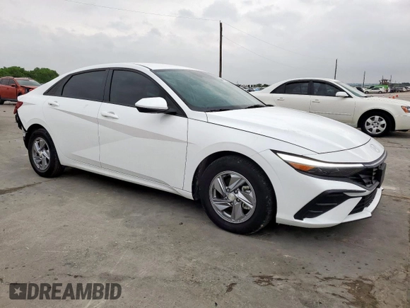 2024 Hyundai Elantra SE with VIN KMHLL4DG8RU761833, listed as a Copart auction lot 54862815 with 6,391 mi miles and Clean Title. Bid and sale history available at DreamBid. Image 4.