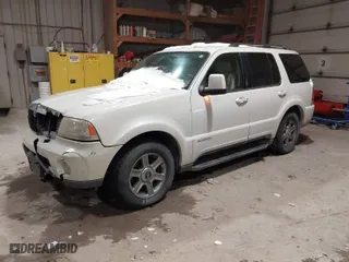 2004 Lincoln Aviator Luxury with VIN 5LMEU88H04ZJ31510, listed as a IAAI auction lot 41599571 with 118,956 mi miles. Bid and sale history available at carsss.com. Image 2.