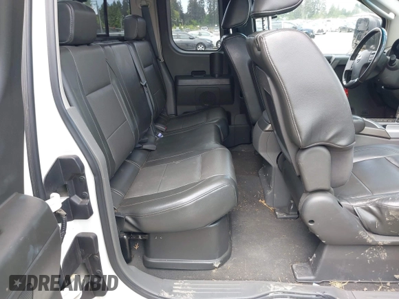 2005 Nissan Titan SE с VIN 1N6AA06B15N565357, выставлен на аукционе IAAI как лот 42321764 с пробегом 141 165 миль миль и . История ставок и продаж доступна на DreamBid. Изображение 8.