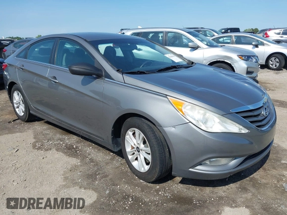 2013 Hyundai Sonata GLS z VIN 5NPEB4AC1DH700618, wystawiony jako IAAI lot #42306434 z przebiegiem 161 094 mil mil oraz . Historia ofert i sprzedaży dostępna na DreamBid. Obrazek 1.