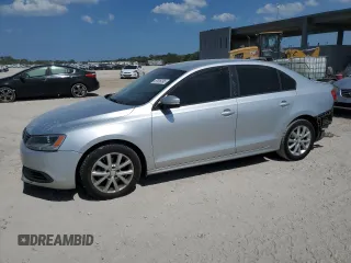 2012 Volkswagen Jetta SE z VIN 3VWDX7AJ0CM343712, wystawiony jako Copart lot #57936395 z przebiegiem 144 698 mil mil oraz Szkoda całkowita • Salvage title. Historia ofert i sprzedaży dostępna na DreamBid. Obrazek 1.