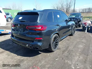 2019 BMW X5 xDrive50i with VIN 5UXJU2C5XKLN66873, listed as a IAAI auction lot 41472246 with 98,571 mi miles. Bid and sale history available at carsss.com. Image 4.