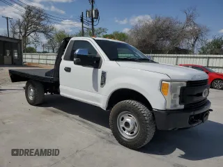 2017 Ford F-350 с VIN 1FDRF3F6XHEC80619, выставлен на аукционе Copart как лот 50326195 с пробегом 174 479 миль миль и Чистый • Clean title. История ставок и продаж доступна на DreamBid. Изображение 4.