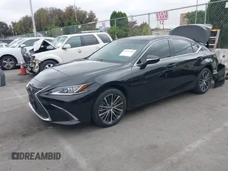 2022 Lexus ES 350 z VIN 58ADZ1B19NU129782, wystawiony jako IAAI lot #42431119 z przebiegiem 31 363 mil mil oraz . Historia ofert i sprzedaży dostępna na DreamBid. Obrazek 19.