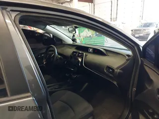 2016 Toyota Prius Two with VIN JTDKBRFU1G3512022, listed as a IAAI auction lot 41895173 with 105,844 mi miles. Bid and sale history available at carsss.com. Image 5.