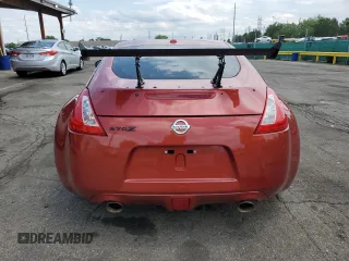 2013 Nissan 370Z Touring z VIN JN1AZ4EH9DM381350, wystawiony jako Copart lot #59375295 z przebiegiem 100 832 mil mil oraz Czysty tytuł • Clean title. Historia ofert i sprzedaży dostępna na DreamBid. Obrazek 6.