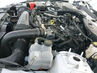 2024 Ford Mustang EcoBoost Premium z VIN 1FA6P8TH7R5149694, wystawiony jako IAAI lot #42117577 z przebiegiem 402 mil mil oraz . Historia ofert i sprzedaży dostępna na DreamBid. Obrazek 23.