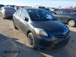 2007 Toyota Yaris with VIN JTDBT923471058256, listed as a IAAI auction lot 41328223 with 196,218 mi miles and . Bid and sale history available at carsss.com. Image 1.