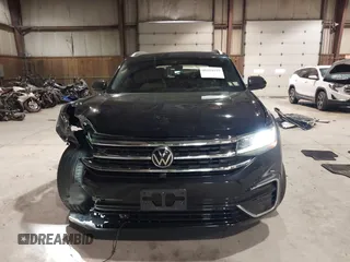 2022 Volkswagen Atlas SEL Premium R-Line with VIN 1V2FE2CAXNC204546, listed as a IAAI auction lot 41124737 with 51,226 mi miles and . Bid and sale history available at DreamBid. Image 12.