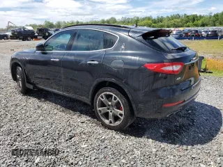 2017 Maserati Levante S z VIN ZN661YUS7HX228466, wystawiony jako Copart lot #56974265 z przebiegiem 45 770 mil mil oraz Szkody całkowita. Historia ofert i sprzedaży dostępna na DreamBid. Obrazek 2.