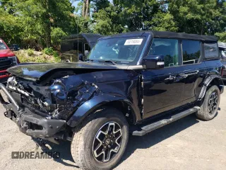 2021 Ford Bronco with VIN 1FMEE5BP8MLA74166, listed as a Copart auction lot 83753814 with 7,252 mi miles and Clean Title. Bid and sale history available at carsss.com. Image 1.