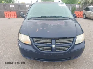 2005 Dodge Caravan SE with VIN 1D4GP24R95B420644, listed as a IAAI auction lot 42302868 with 256,701 mi miles and . Bid and sale history available at DreamBid. Image 6.