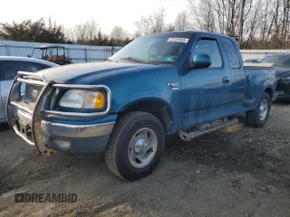 2001 Ford F-150 XL z VIN 1FTRX08L41KA65540, wystawiony jako Copart lot #43135985 z przebiegiem 186 430 mil mil oraz Szkoda całkowita • Salvage title. Historia ofert i sprzedaży dostępna na DreamBid. Obrazek 1.