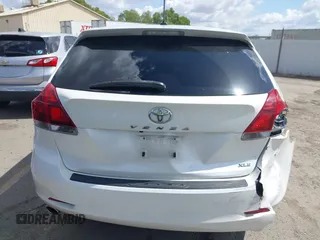 2015 Toyota Venza XLE with VIN 4T3ZK3BB1FU071682, listed as a IAAI auction lot 41949133 with 117,436 mi miles. Bid and sale history available at carsss.com. Image 16.