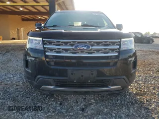 2018 Ford Explorer XLT with VIN 1FM5K7D81JGA17743, listed as a Copart auction lot 52183755 with 128,399 mi miles and Salvage Title. Bid and sale history available at DreamBid. Image 5.
