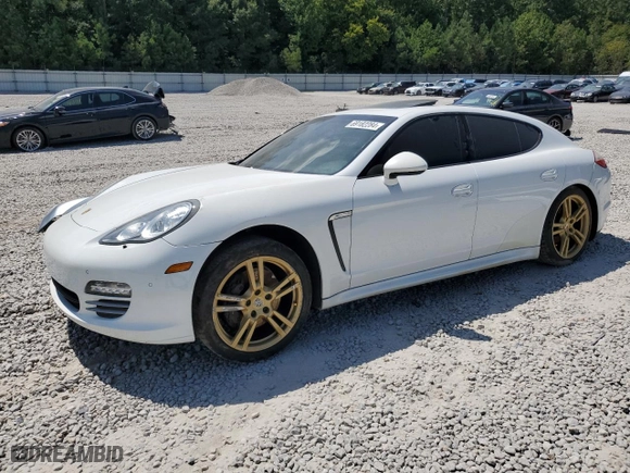 2013 Porsche Panamera with VIN WP0AA2A74DL014271, listed as a Copart auction lot 69182284 with 0 mi miles and Salvage Title. Bid and sale history available at carsss.com. Image 1.