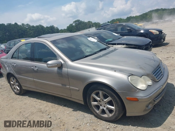 2007 Mercedes-Benz C 280 Luxury с VIN WDBRF92H77F907086, выставлен на аукционе IAAI как лот 42615911 с пробегом 215 496 миль миль и . История ставок и продаж доступна на DreamBid. Изображение 13.