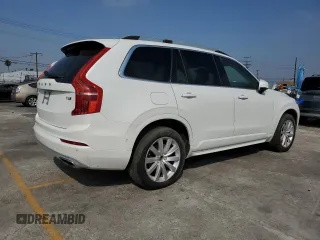 2016 Volvo XC90 T6 Momentum with VIN YV4A22PK8G1045772, listed as a Copart auction lot 65073295 with 73,976 mi miles and Clean title. Bid and sale history available at DreamBid. Image 3.
