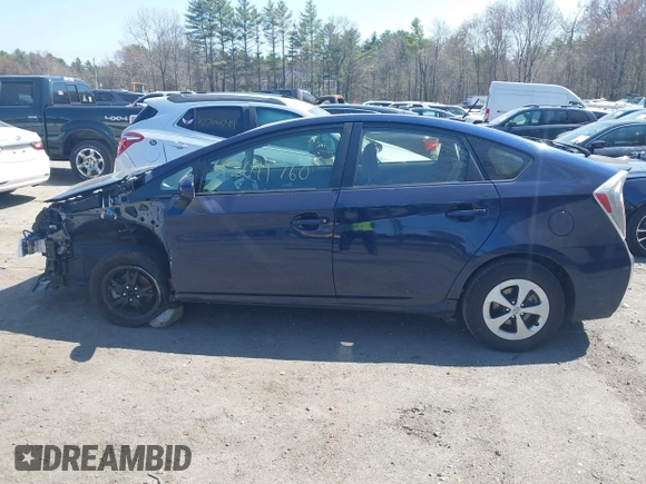 2015 Toyota Prius Four with VIN JTDKN3DU0F1913319, listed as a IAAI auction lot 42071760 with 132,190 mi miles. Bid and sale history available at carsss.com. Image 14.