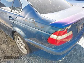 2002 BMW 3 Series 330i with VIN WBAEV53452KM02314, listed as a IAAI auction lot 41704725 with 219,502 mi miles and . Bid and sale history available at DreamBid. Image 12.