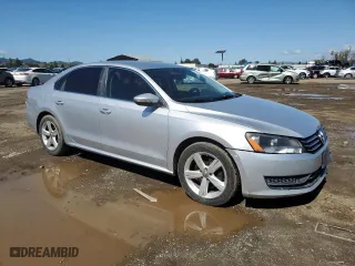 2012 Volkswagen Passat SE with VIN 1VWBP7A37CC096621, listed as a Copart auction lot 49468885 with 258,205 mi miles and Salvage Title. Bid and sale history available at carsss.com. Image 4.