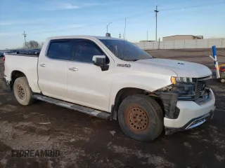 2020 Chevrolet Silverado 1500 High Country with VIN 1GCUYHEL3LZ228960, listed as a Copart auction lot 49485455 with 113,558 mi miles and Salvage Title. Bid and sale history available at carsss.com. Image 4.