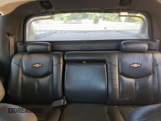2002 Chevrolet Avalanche with VIN 3GNEK13T42G232957, listed as a Copart auction lot 60347864 with 217,437 mi miles and Salvage Title. Bid and sale history available at carsss.com. Image 10.