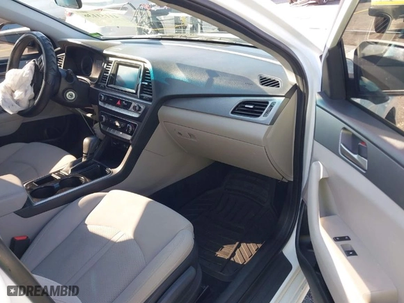 2019 Hyundai Sonata SE with VIN 5NPE24AF7KH791014, listed as a IAAI auction lot 41151136 with 101,469 mi miles. Bid and sale history available at carsss.com. Image 5.