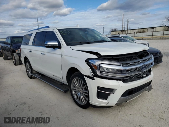 2023 Ford Expedition Max Platinum with VIN 1FMJK1M8XPEA26408, listed as a Copart auction lot 82132613 with 5,973 mi miles and . Bid and sale history available at DreamBid. Image 4.
