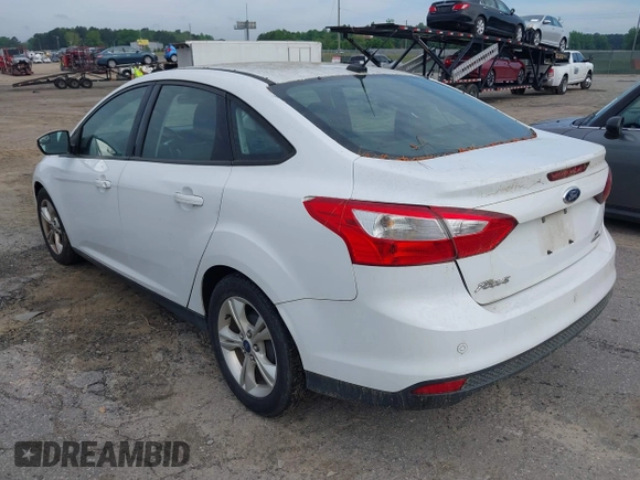 2014 Ford Focus SE with VIN 1FADP3F27EL215703, listed as a IAAI auction lot 42110523 with 179,371 mi miles. Bid and sale history available at carsss.com. Image 3.