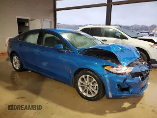 2020 Ford Fusion SE with VIN 3FA6P0HD7LR140540, listed as a Copart auction lot 44694805 with 70,596 mi miles and Salvage Title. Bid and sale history available at DreamBid. Image 4.