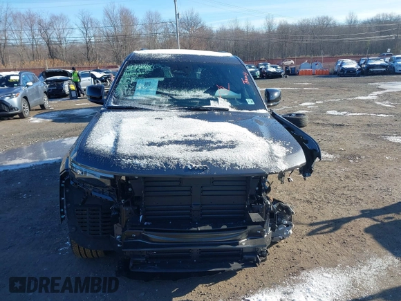 2024 Jeep Grand Cherokee Limited with VIN 1C4RJHBG3R8586947, listed as a IAAI auction lot 41172584 with 3,565 mi miles and . Bid and sale history available at DreamBid. Image 13.
