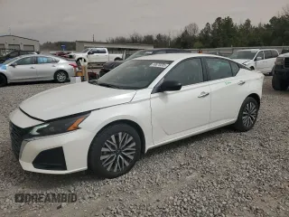 2024 Nissan Altima 2.5 SV with VIN 1N4BL4DW2RN417521, listed as a Copart auction lot 49870205 with 10,732 mi miles and Salvage Title. Bid and sale history available at carsss.com. Image 1.