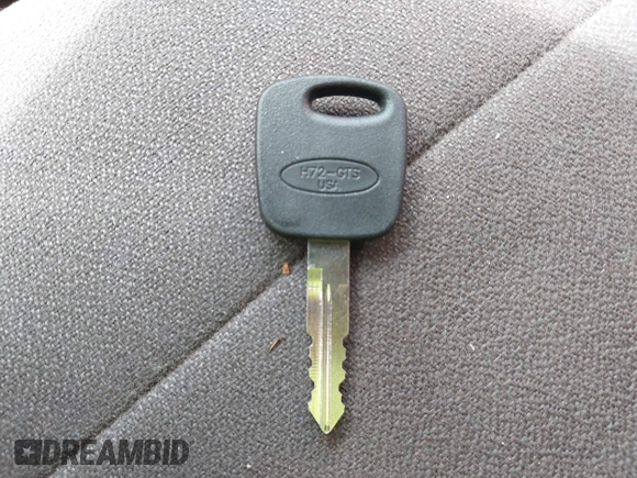 2001 Ford F-150 XL with VIN 1FTZF17281NA81823, listed as a IAAI auction lot 42610286 with Not provided miles and . Bid and sale history available at DreamBid. Image 11.