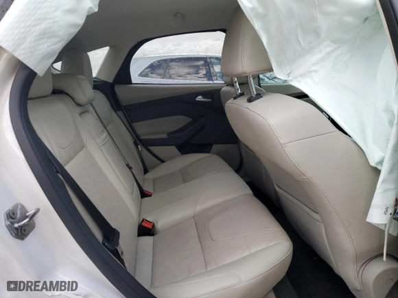 2013 Ford Focus Electric with VIN 1FADP3R44DL352402, listed as a Copart auction lot 45566905 with 0 mi miles and Salvage Title. Bid and sale history available at carsss.com. Image 10.