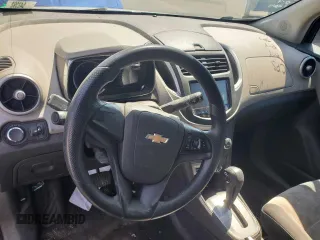2016 Chevrolet Trax LS with VIN 3GNCJKSBXGL278915, listed as a Copart auction lot 84022104 with 82,341 mi miles and Clean Title. Bid and sale history available at carsss.com. Image 9.