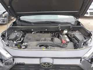 2024 Toyota RAV4 XLE Premium z VIN 2T3A1RFV9RC411142, wystawiony jako IAAI lot #42319590 z przebiegiem 18 585 mil mil oraz . Historia ofert i sprzedaży dostępna na DreamBid. Obrazek 10.