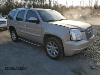 2008 GMC Yukon Denali z VIN 1GKFK63828J227662, wystawiony jako Copart lot #49750375 z przebiegiem 21 720 mil mil oraz Szkody całkowita. Historia ofert i sprzedaży dostępna na DreamBid. Obrazek 4.
