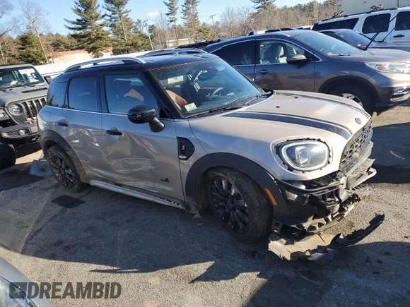 2024 MINI Countryman Cooper S with VIN WMZ83BR01R3R91472, listed as a Copart auction lot 88018165 with 23,806 mi miles and Salvage Title. Bid and sale history available at carsss.com. Image 4.