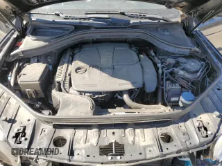 2015 Mercedes-Benz M 350 z VIN 4JGDA5HB7FA577866, wystawiony jako Copart lot #41989355 z przebiegiem 50 840 mil mil oraz Szkoda całkowita • Salvage title. Historia ofert i sprzedaży dostępna na DreamBid. Obrazek 13.