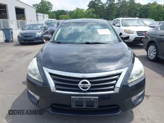 2015 Nissan Altima S z VIN 1N4AL3AP2FN405447, wystawiony jako IAAI lot #42298183 z przebiegiem 162 029 mil mil oraz . Historia ofert i sprzedaży dostępna na DreamBid. Obrazek 6.
