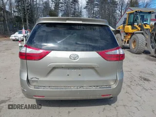2015 Toyota Sienna LE AAS с VIN 5TDKK3DC0FS630972, выставлен на аукционе IAAI как лот 41898691 с пробегом 112 517 миль миль и . История ставок и продаж доступна на DreamBid. Изображение 17.