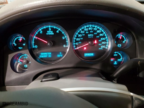 2009 Chevrolet Suburban LT w/2LT with VIN 1GNFK26349R274464, listed as a Copart auction lot 50152055 with 236,997 mi miles and Salvage Title. Bid and sale history available at carsss.com. Image 9.