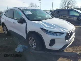 2023 Ford Escape Active with VIN 1FMCU9GN0PUB29281, listed as a IAAI auction lot 40937481 with 9,792 mi miles and . Bid and sale history available at carsss.com. Image 6.