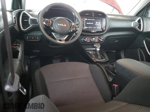 2022 Kia Soul LX with VIN KNDJ23AU0N7817033, listed as a Copart auction lot 44683555 with 43,520 mi miles and Salvage Title. Bid and sale history available at carsss.com. Image 8.