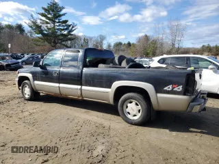 2000 GMC New Sierra 1500 SLE with VIN 1GTEK19T6YE430522, listed as a Copart auction lot 50048365 with Not Provided miles and Clean Title. Bid and sale history available at carsss.com. Image 2.
