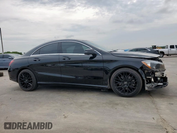 2018 Mercedes-Benz CLA 250 z VIN WDDSJ4EB6JN505705, wystawiony jako Copart lot #57476655 z przebiegiem 57 442 mil mil oraz Szkoda całkowita • Salvage title. Historia ofert i sprzedaży dostępna na DreamBid. Obrazek 4.