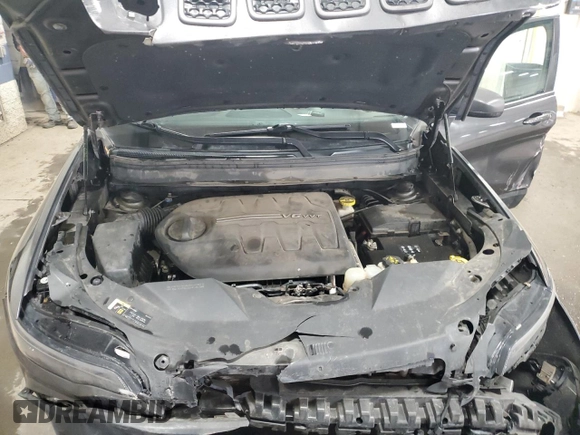 2019 Jeep Cherokee Trailhawk with VIN 1C4PJMBXXKD362555, listed as a Copart auction lot 88888565 with 120,673 mi miles and Salvage Title. Bid and sale history available at DreamBid. Image 13.