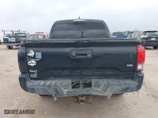 2017 Toyota Tacoma SR5 with VIN 5TFCZ5AN8HX047614, listed as a IAAI auction lot 41939182 with 351,008 mi miles. Bid and sale history available at carsss.com. Image 16.