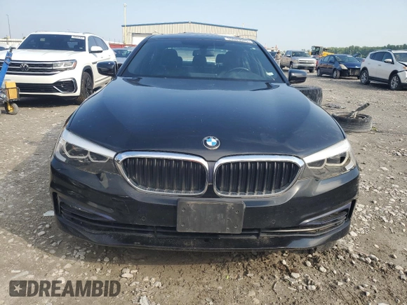 2018 BMW 5 Series 530i xDrive with VIN WBAJA7C55JWA74479, listed as a Copart auction lot 59689085 with 114,329 mi miles and Salvage title. Bid and sale history available at DreamBid. Image 5.
